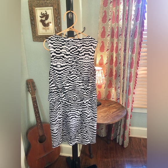 Zebra Print Laundry by Design Sleeveless Jersey Dress - Picture 4 of 9